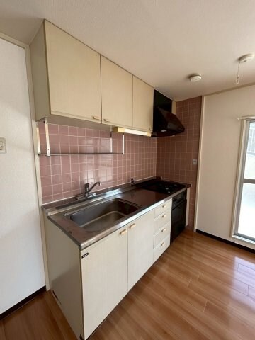 物件内観写真7　(お料理しやすいキッチンです)