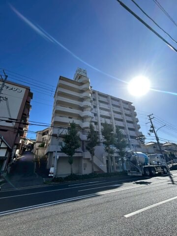 物件外観写真3　(きれいな外観です)