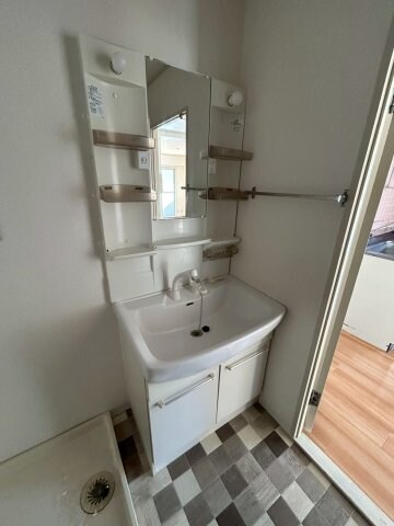 物件内観写真22　(洗面所です)