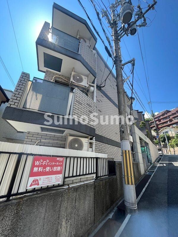 物件外観写真2　(物件の外観です)