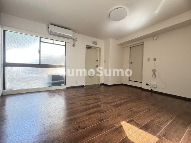 物件内観写真5　(ゆとりの広さです)