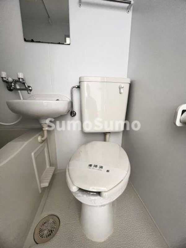 トイレ(ゆったりとした空間のトイレです)