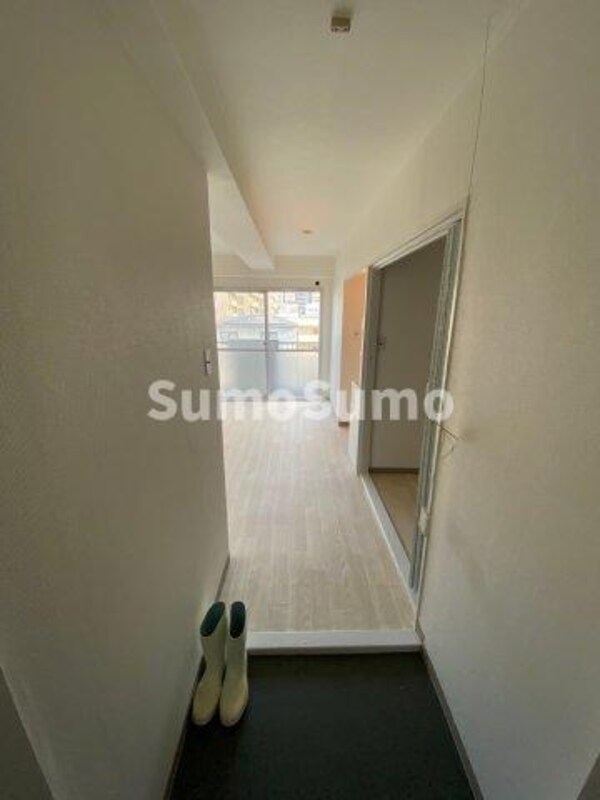 玄関(シンプルで使いやすい玄関です)