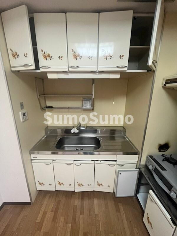 キッチン(キッチンでお料理をお楽しみください)