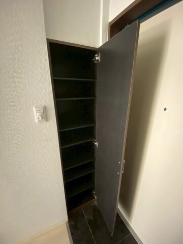 物件内観写真19　(十分な収納スペースがあります)