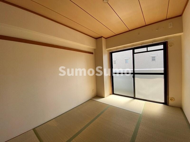 物件内観写真17　(和室、ちょっとしたくつろぎスペースにいかがでしょうか)