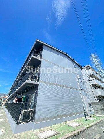 物件外観写真2　(物件の外観です)