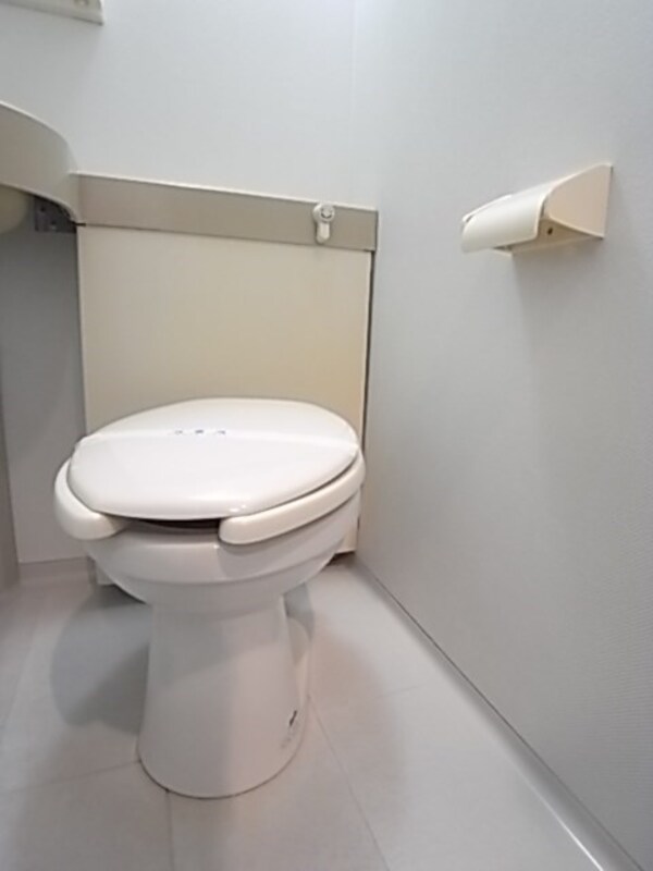 トイレ(清潔感のあるトイレです)