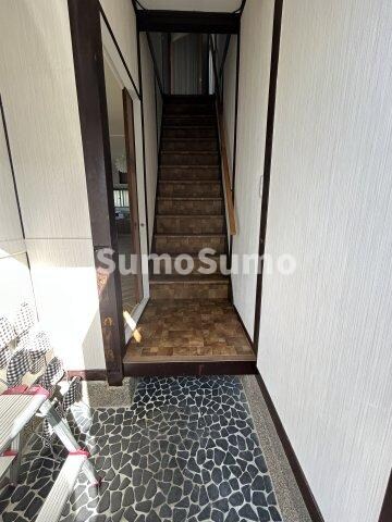 物件内観写真3　(毎日通る玄関はこちらです)