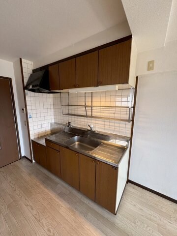 物件内観写真18　(キッチンでお料理をお楽しみください)