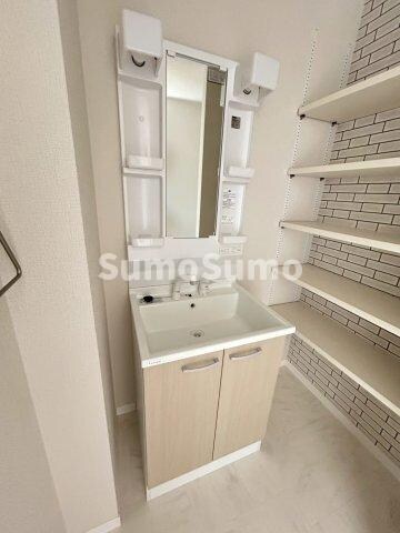 物件内観写真8　(スペースが確保できる洗面所です)