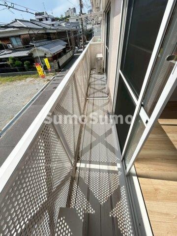 物件内観写真12　(バルコニーがあります)