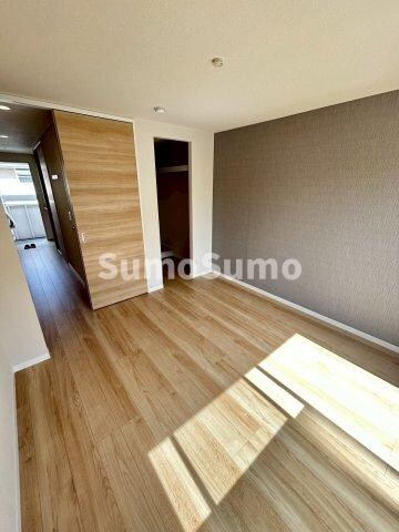 物件内観写真18　(おしゃれなリビングです)