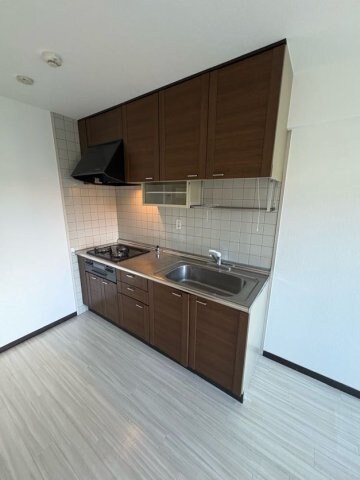 物件内観写真3　(お料理しやすいキッチンです)