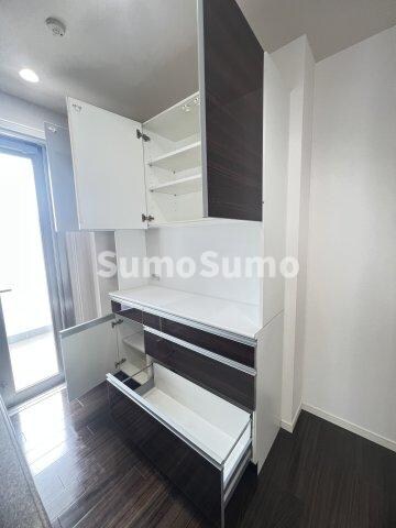 物件内観写真28　(収納のためのスペースです)