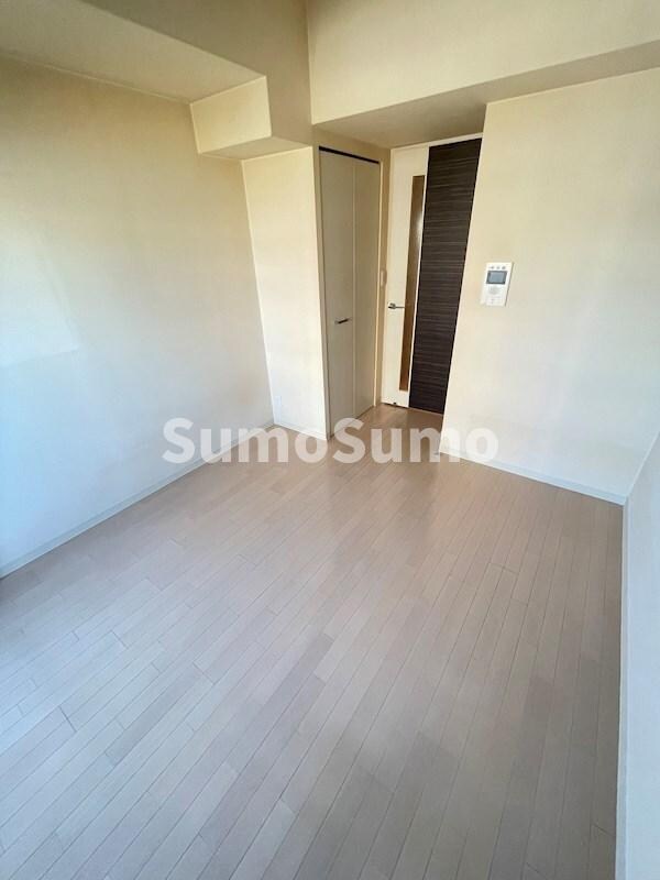 居室(ゆったり過ごせる居間です)