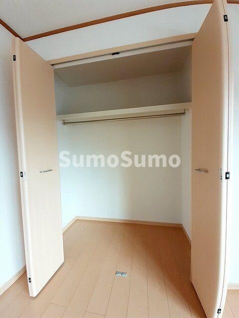 物件内観写真10　(専用の収納スペースです)