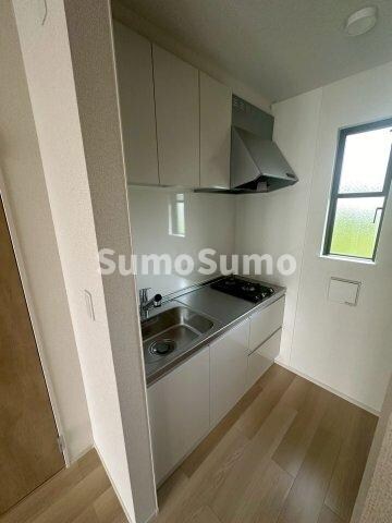 物件内観写真4　(使いやすいキッチンです)