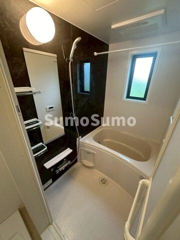 物件内観写真5　(お風呂です)