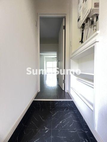 物件内観写真6　(毎日通る玄関はこちらです)