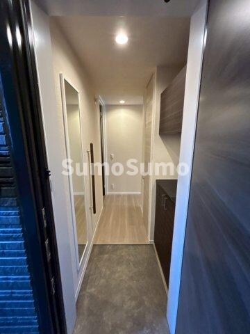 物件内観写真3　(落ち着いた玄関です)