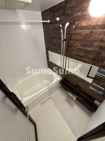 物件内観写真7　(コンパクトで使いやすいお風呂です)