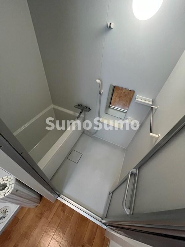 浴室(日々の疲れを癒すお風呂付です)