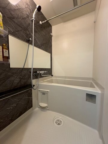 物件内観写真22　(お風呂で日々の疲れを落としましょう)