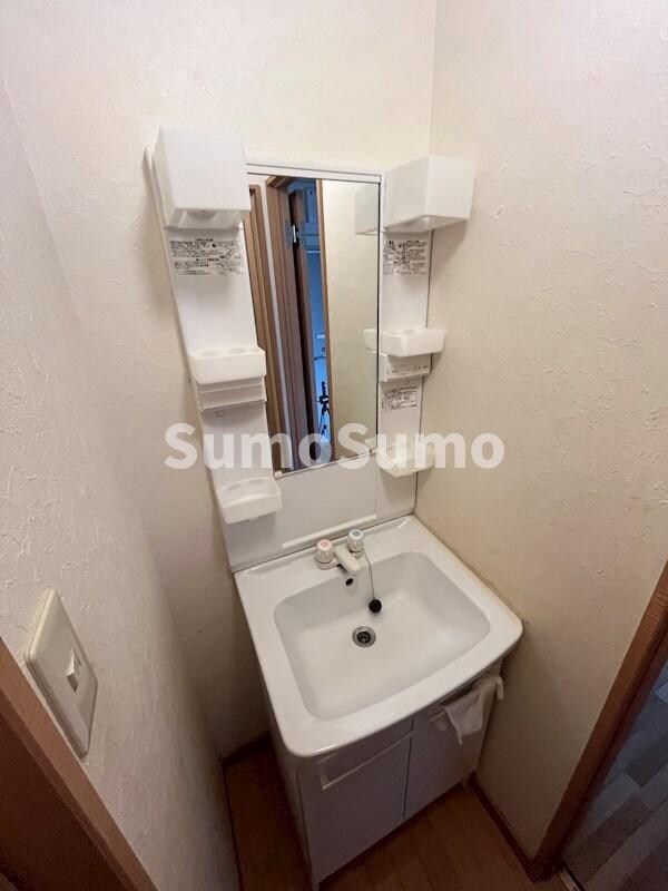 洗面・脱衣所(コンパクトで使いやすい洗面所)