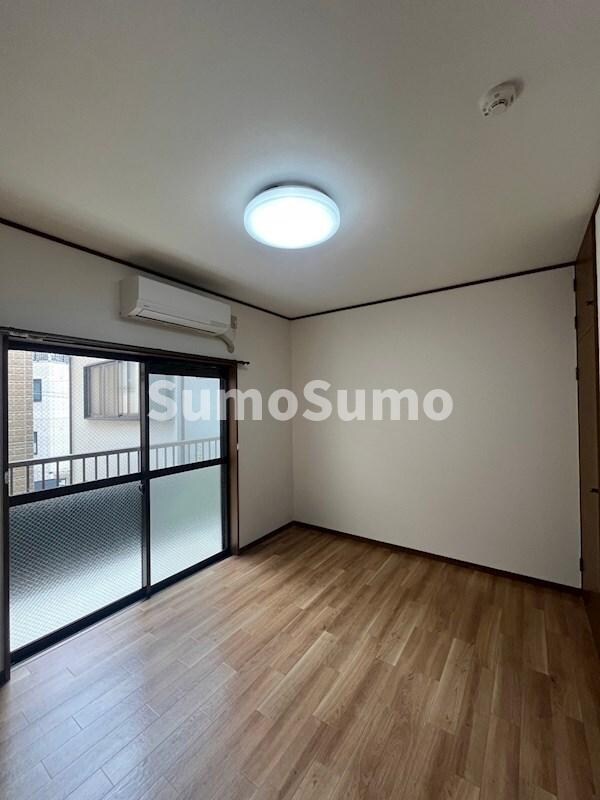 物件内観写真3　(居間です)