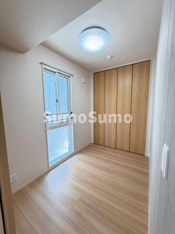 物件内観写真22　(コンパクトで使いやすい洋室です)