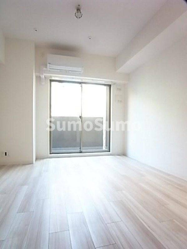 居室(リビングです)