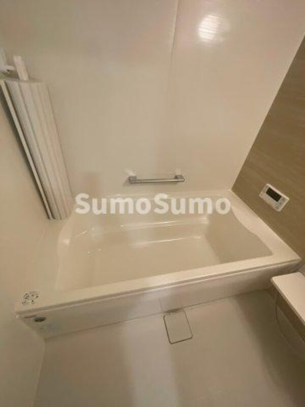 浴室(日々の疲れを癒すお風呂付です)