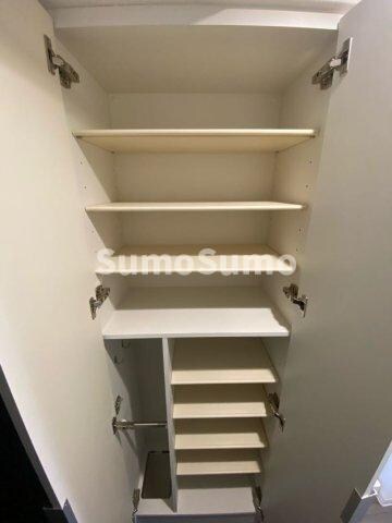 物件内観写真3　(十分な収納スペースがあります)