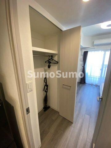 物件内観写真15　(収納豊富です)