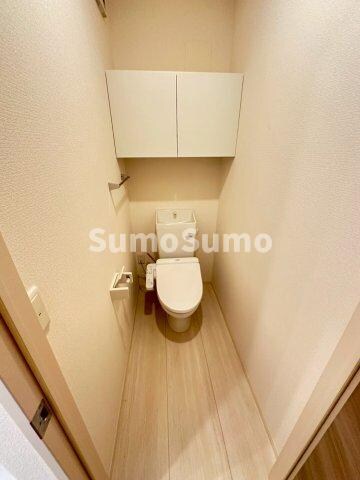 物件内観写真8　(シンプルで使いやすいトイレです)