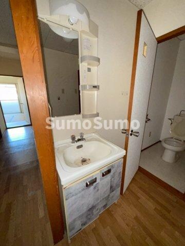 物件内観写真12　(洗面所です)