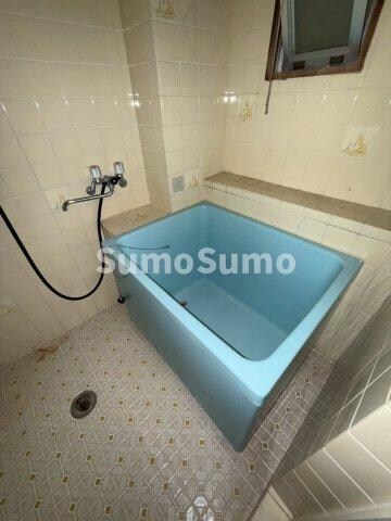 物件内観写真18　(コンパクトで使いやすいお風呂です)