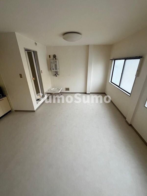 物件内観写真22　(使いやすいリビングです)