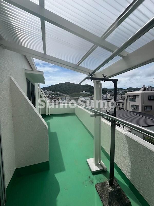 物件内観写真8　(バルコニーがあります)