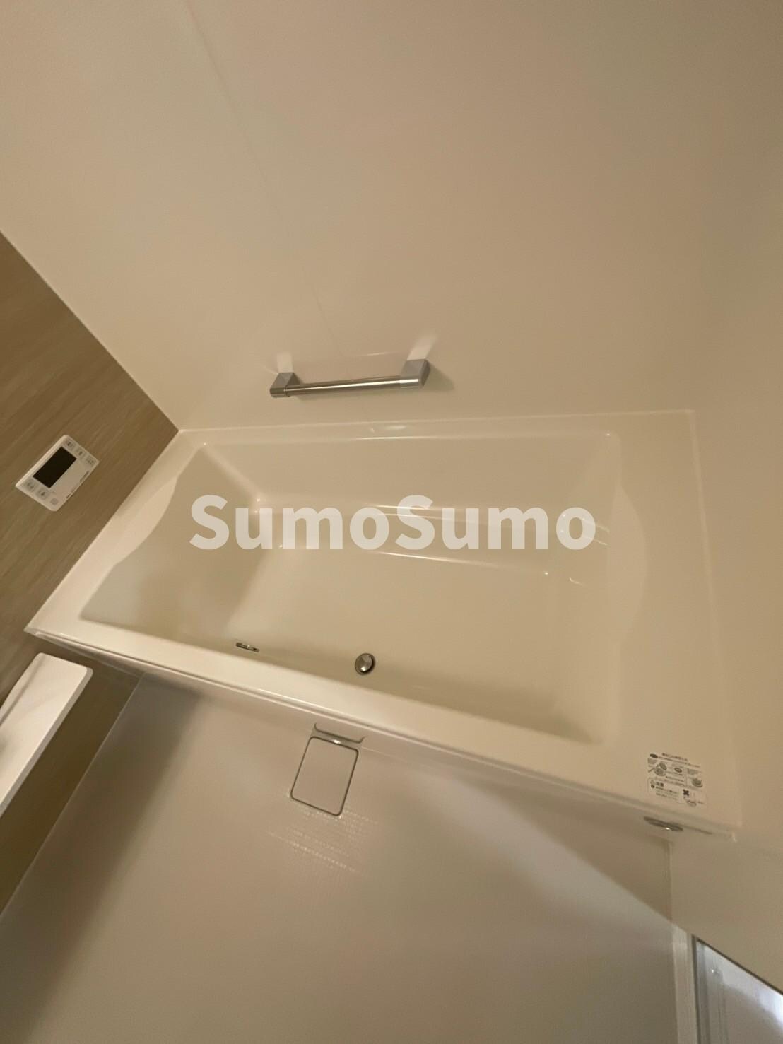 物件内観写真14　(コンパクトで使いやすいお風呂です)