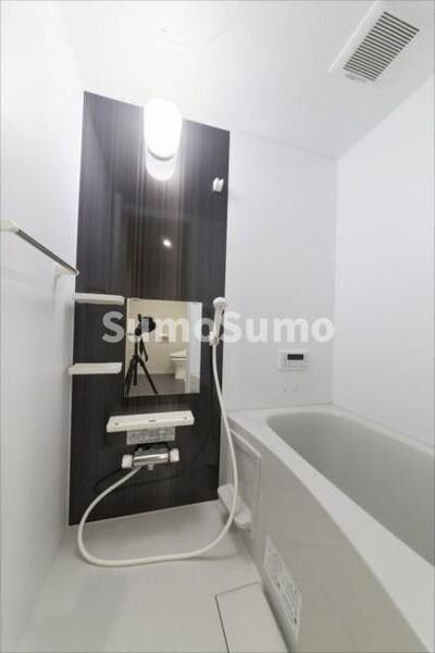 物件内観写真6　(お風呂です)