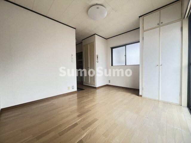 物件内観写真17　(リビングです)