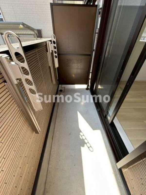 バルコニー(バルコニーがあります)