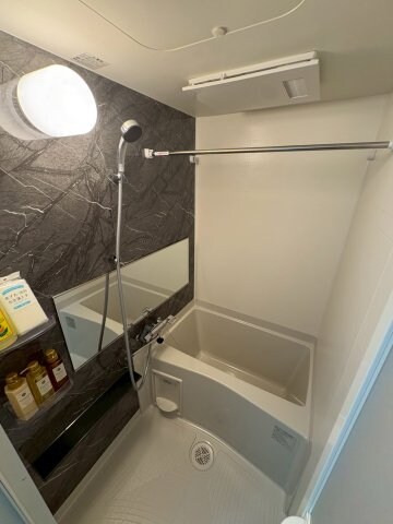 物件内観写真7　(日々の暮らしに欠かせないお風呂です)