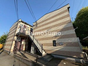 レオパレス御影塚町外観写真