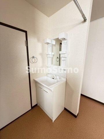 物件内観写真9　(洗面所です)