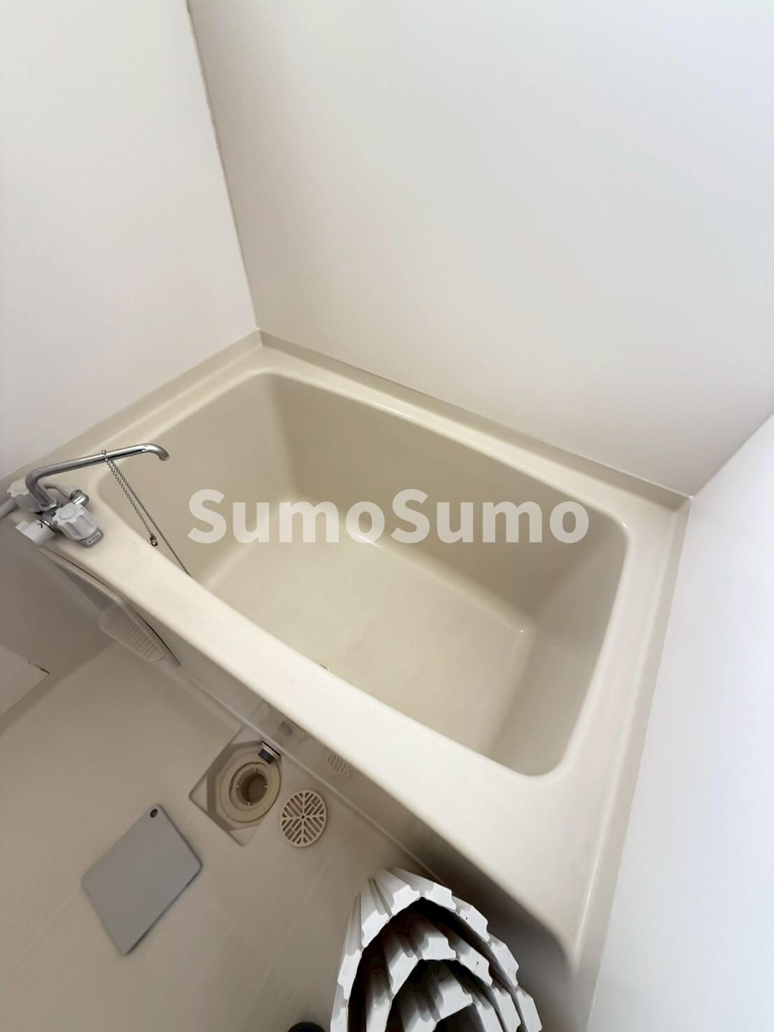 物件内観写真16　(ゆったり過ごせるお風呂です)