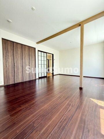 物件内観写真18　(使いやすい居間です)