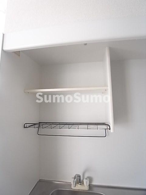 物件内観写真19　(収納スペース豊富です)